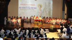di dan viet nam tai philippines mung dai le cac thanh tu dao viet nam